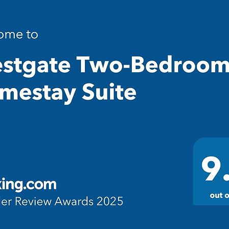 Westgate Two-Bedroom Homestay Suite Екстер'єр фото